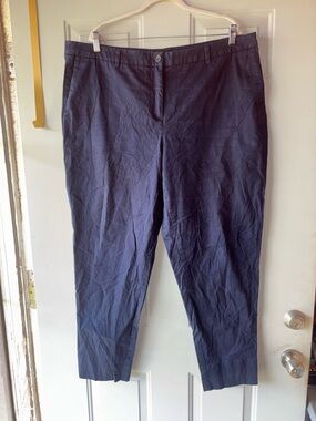 WildFang navy flat front pants size 18